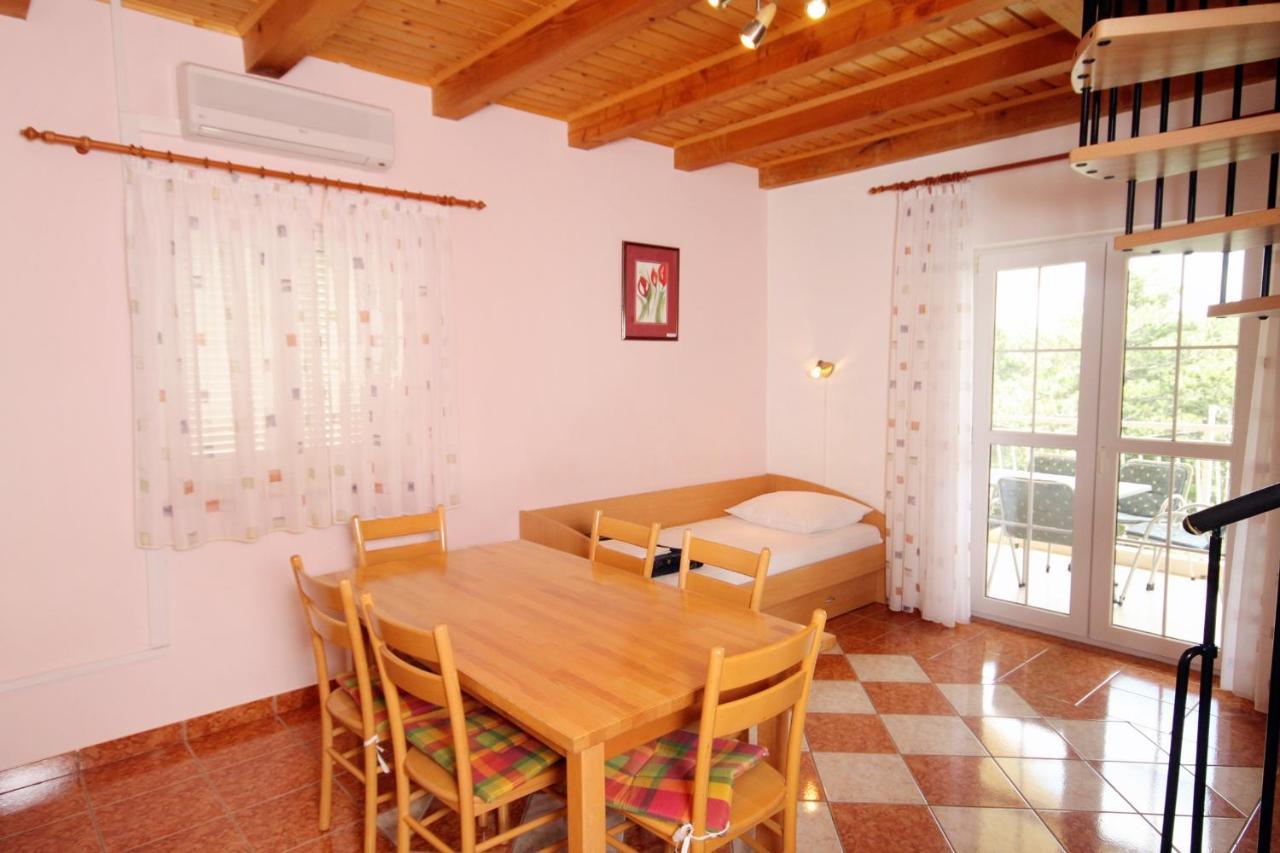 Apartments With A Swimming Pool Jadranovo, Crikvenica - 3238 外观 照片